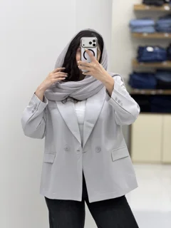 کت یقه بلیزر