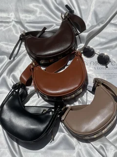 کیف فندی ۱۰۰۲