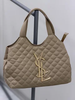 کیف YSL قایقی